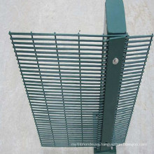 76.2*12.7*4mm Anti Climb 358 High Security Welded Wire Mesh Fencing